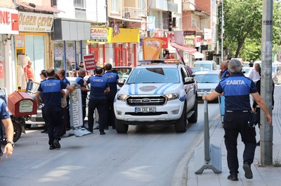 KIRIKKALE’DE KALDIRIM VE YOL İŞGALLERİNE GEÇİT YOK: ZABITA EKİPLERİ DENETİME ÇIKTI